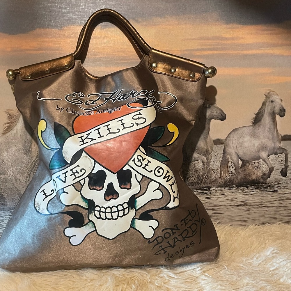 New??? Ed Hardy XXL bag